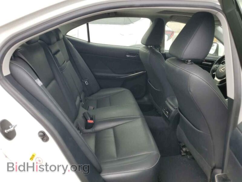 2014 Lexus IS (VIN JTHBF1D29E5036870) — фото 10 из 12