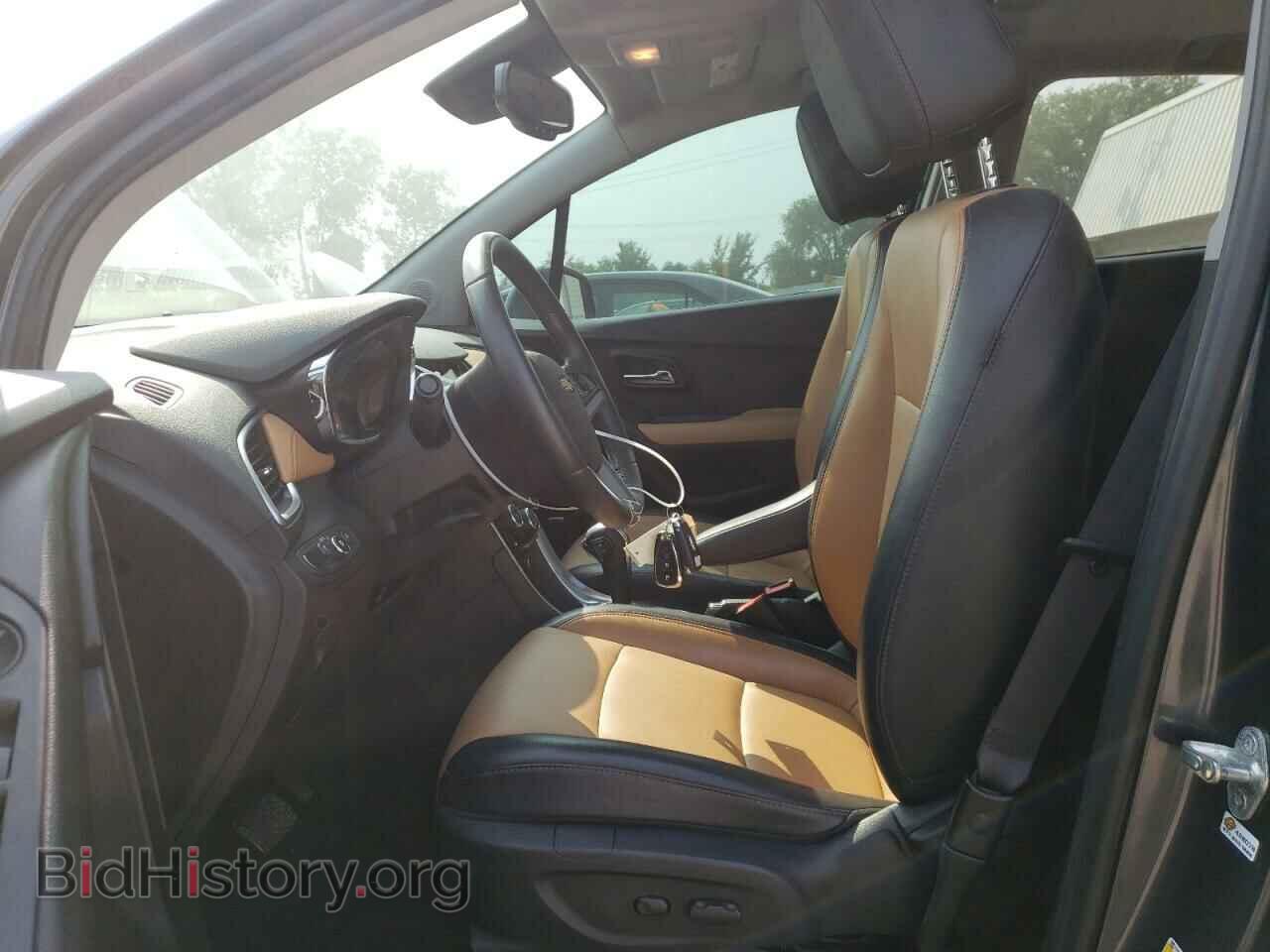 2019 CHEVROLET TRAX - VIN: 3GNCJRSB3KL196042 - Фото 7