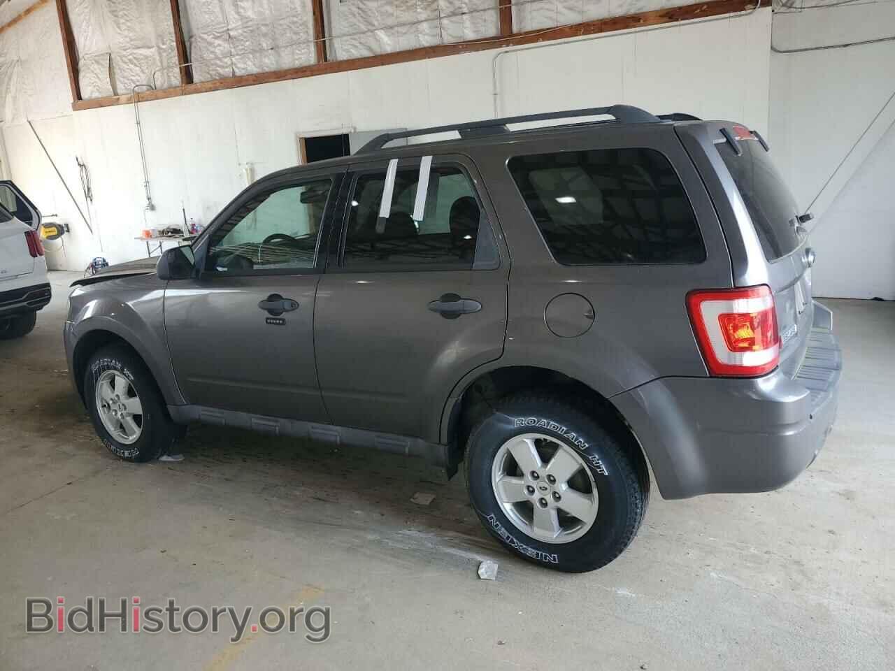 2011 FORD ESCAPE - VIN: 1FMCU9D79BKB11405 - Фото 2