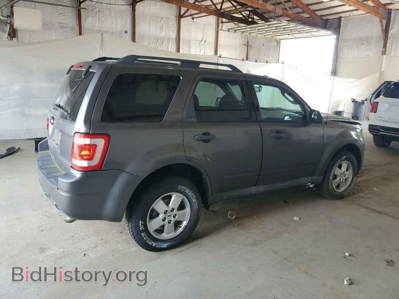 2011 FORD ESCAPE - VIN: 1FMCU9D79BKB11405 - Фото 3