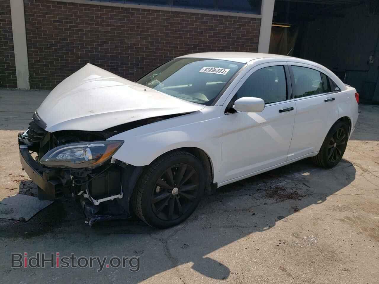 Photo 1C3CCBBG2DN702120 - CHRYSLER 200 2013