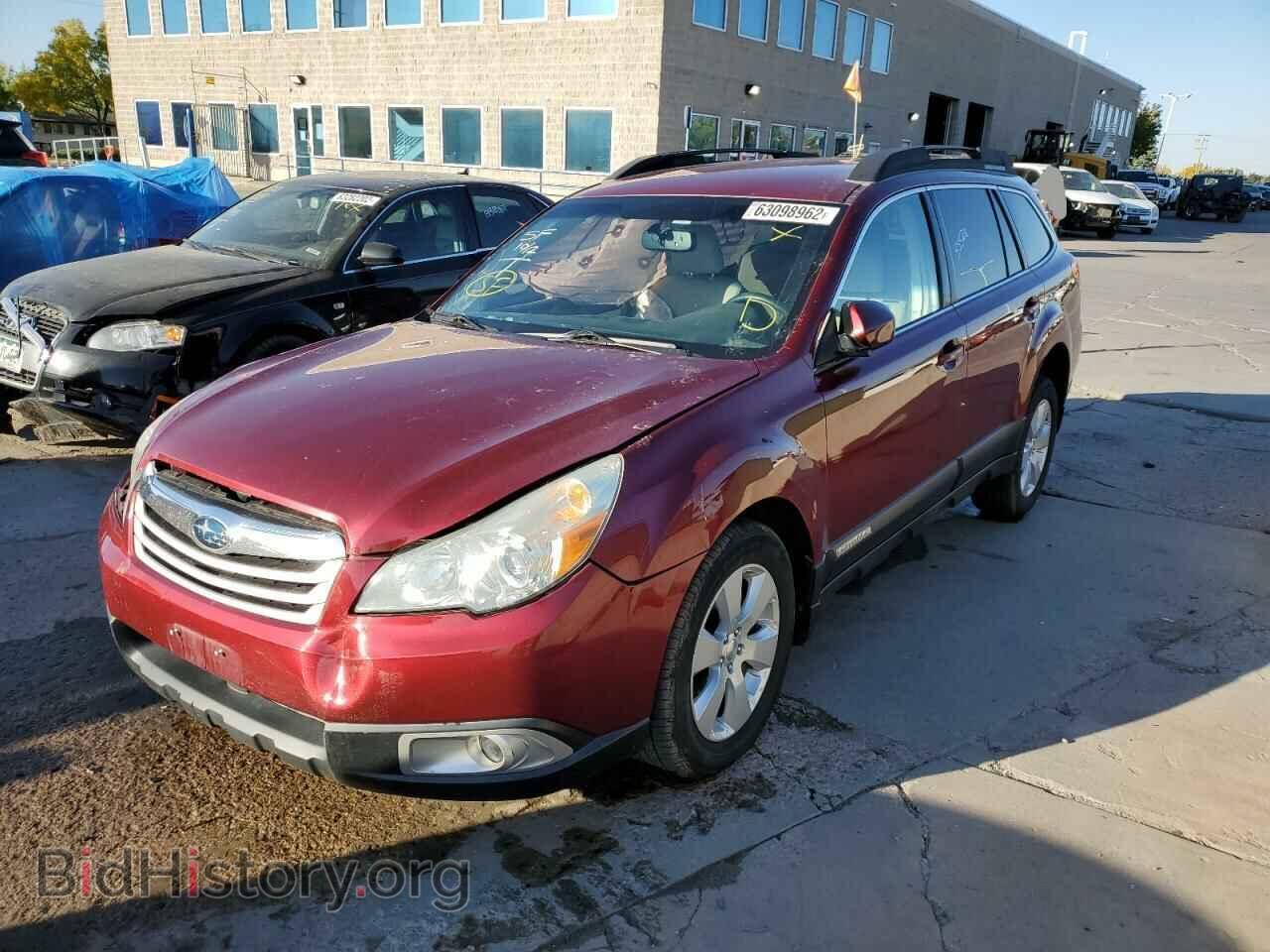 2011 SUBARU OUTBACK - VIN: 4S4BRBCC9B3334184 - Фото 2