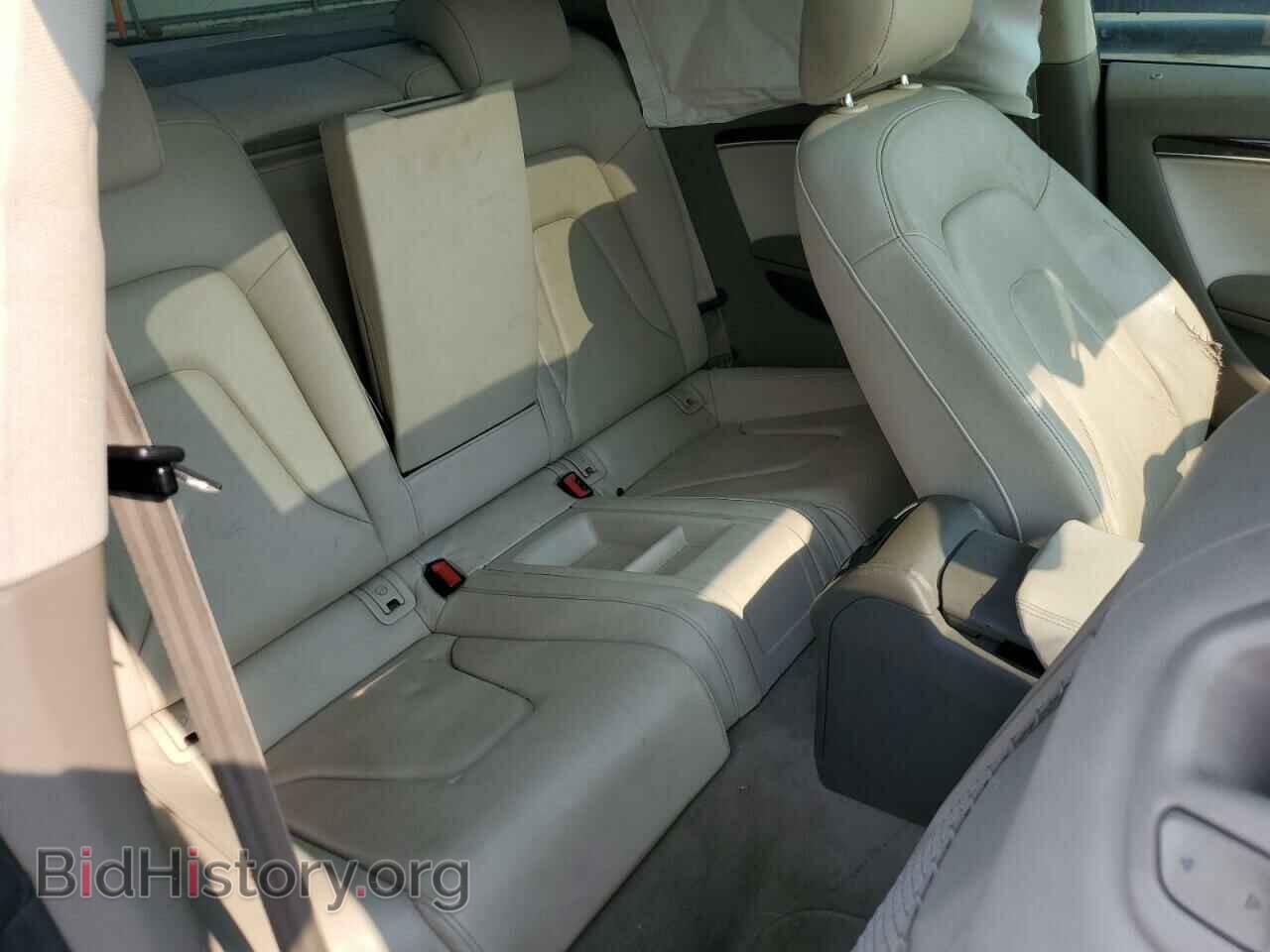 2011 AUDI A5 - VIN: WAURFAFR3BA082169 - Photo 10