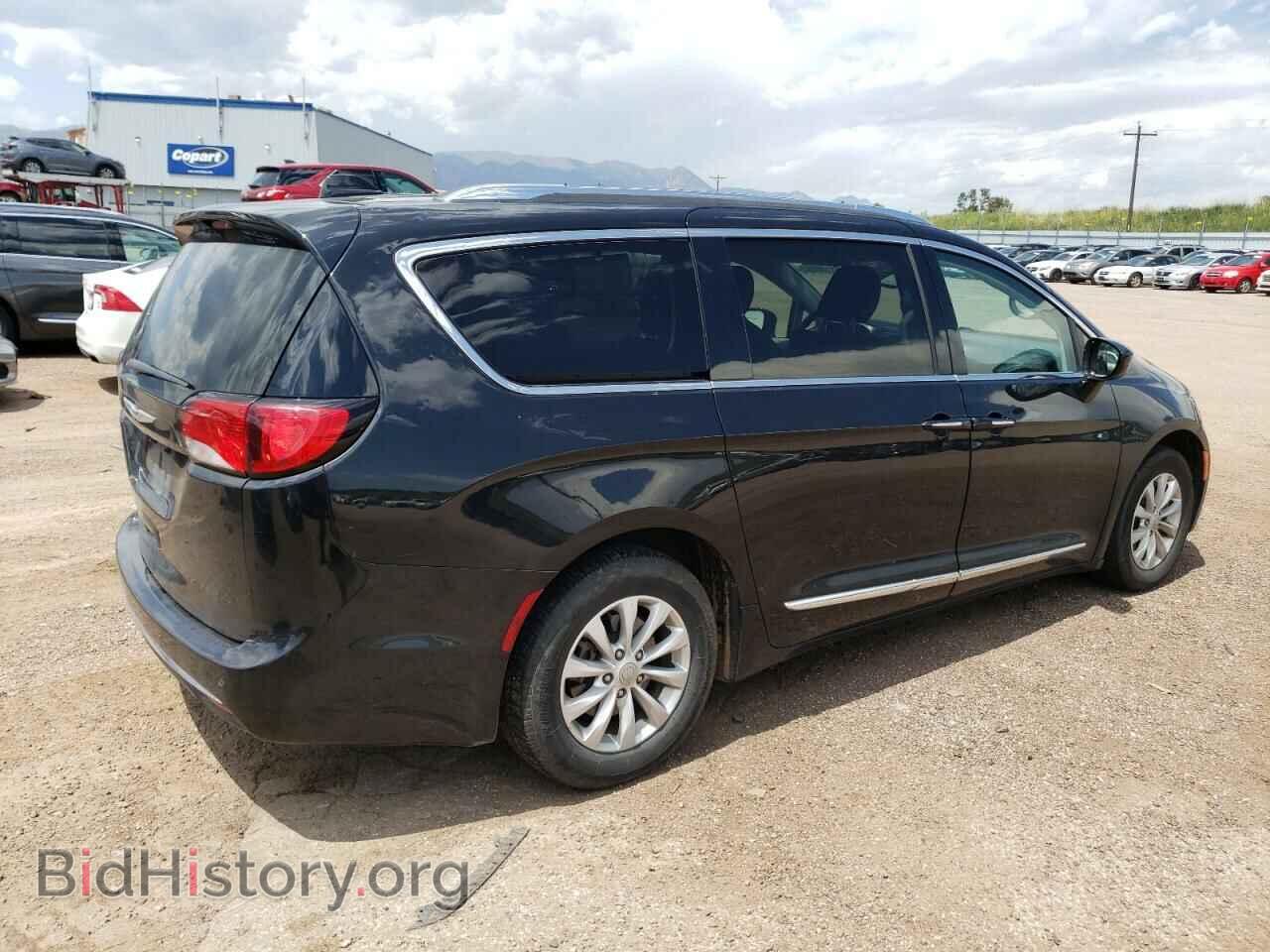 2019 CHRYSLER PACIFICA - VIN: 2C4RC1BG1KR673225 - Фото 3