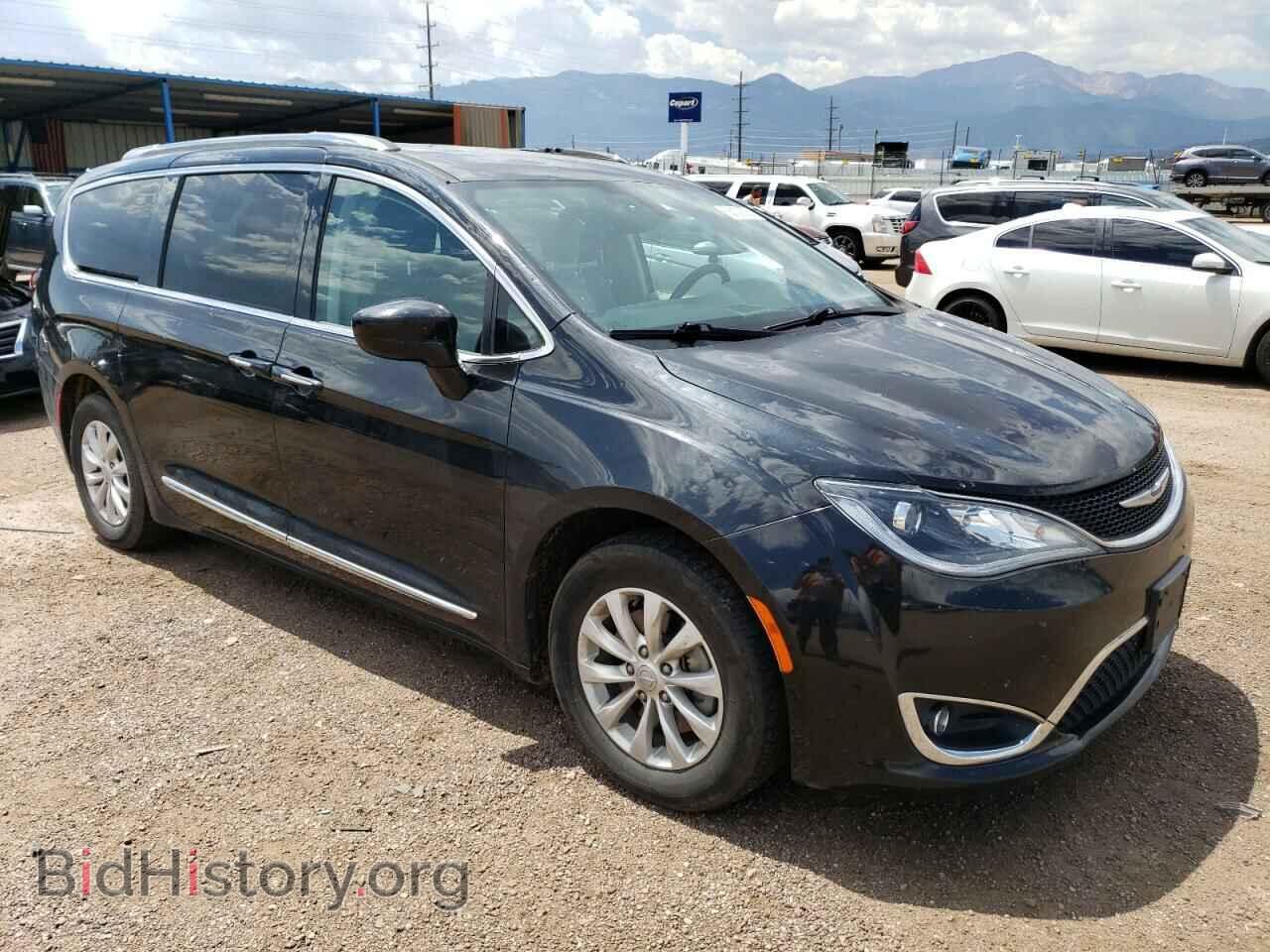 2019 CHRYSLER PACIFICA - VIN: 2C4RC1BG1KR673225 - Фото 4
