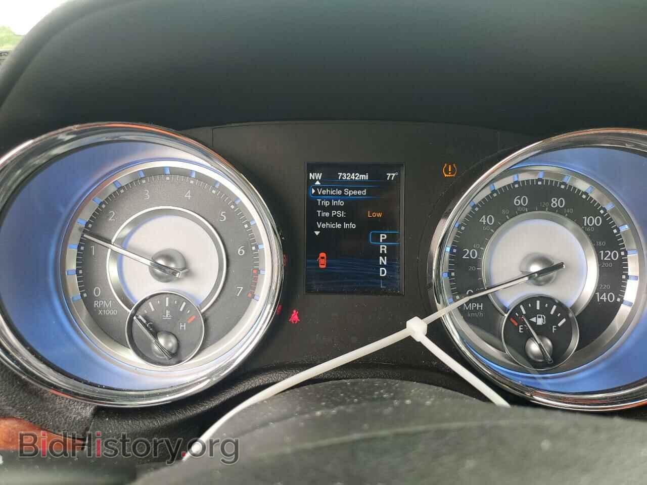 2014 CHRYSLER 300 - VIN: 2C3CCARGXEH381423 - Фото 9