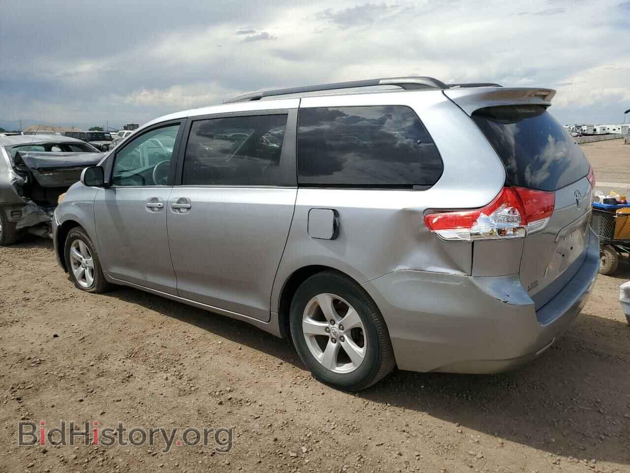 2011 TOYOTA All Models - VIN: 5TDKK3DC8BS065350 - Фото 2