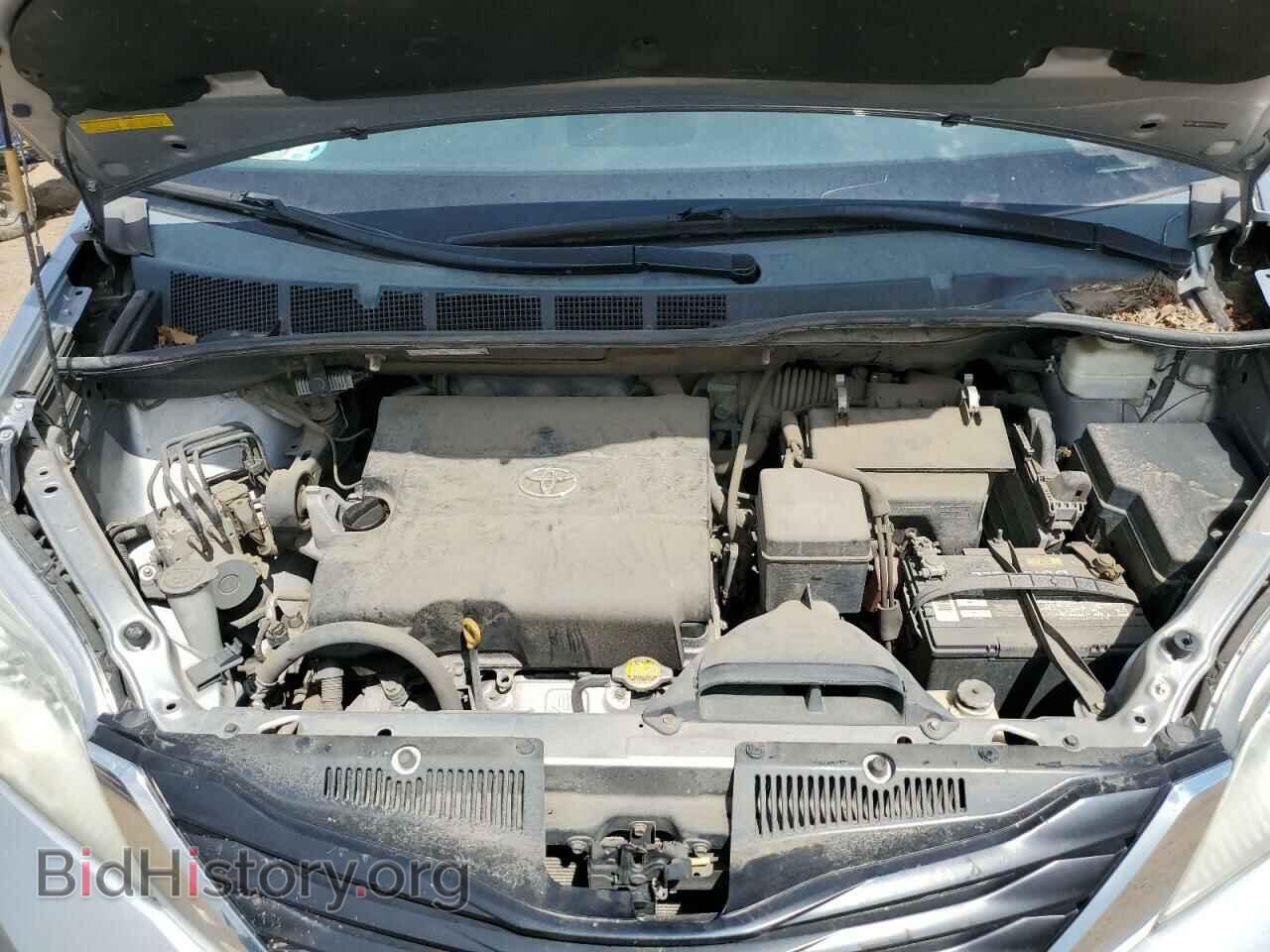 2011 TOYOTA All Models - VIN: 5TDKK3DC8BS065350 - Фото 12