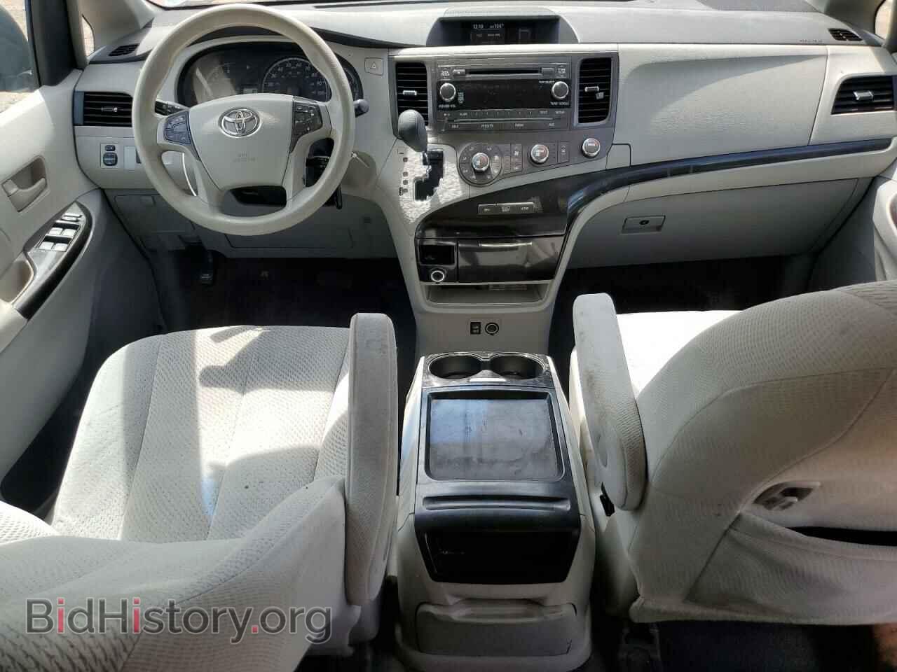 2011 TOYOTA All Models - VIN: 5TDKK3DC8BS065350 - Фото 8