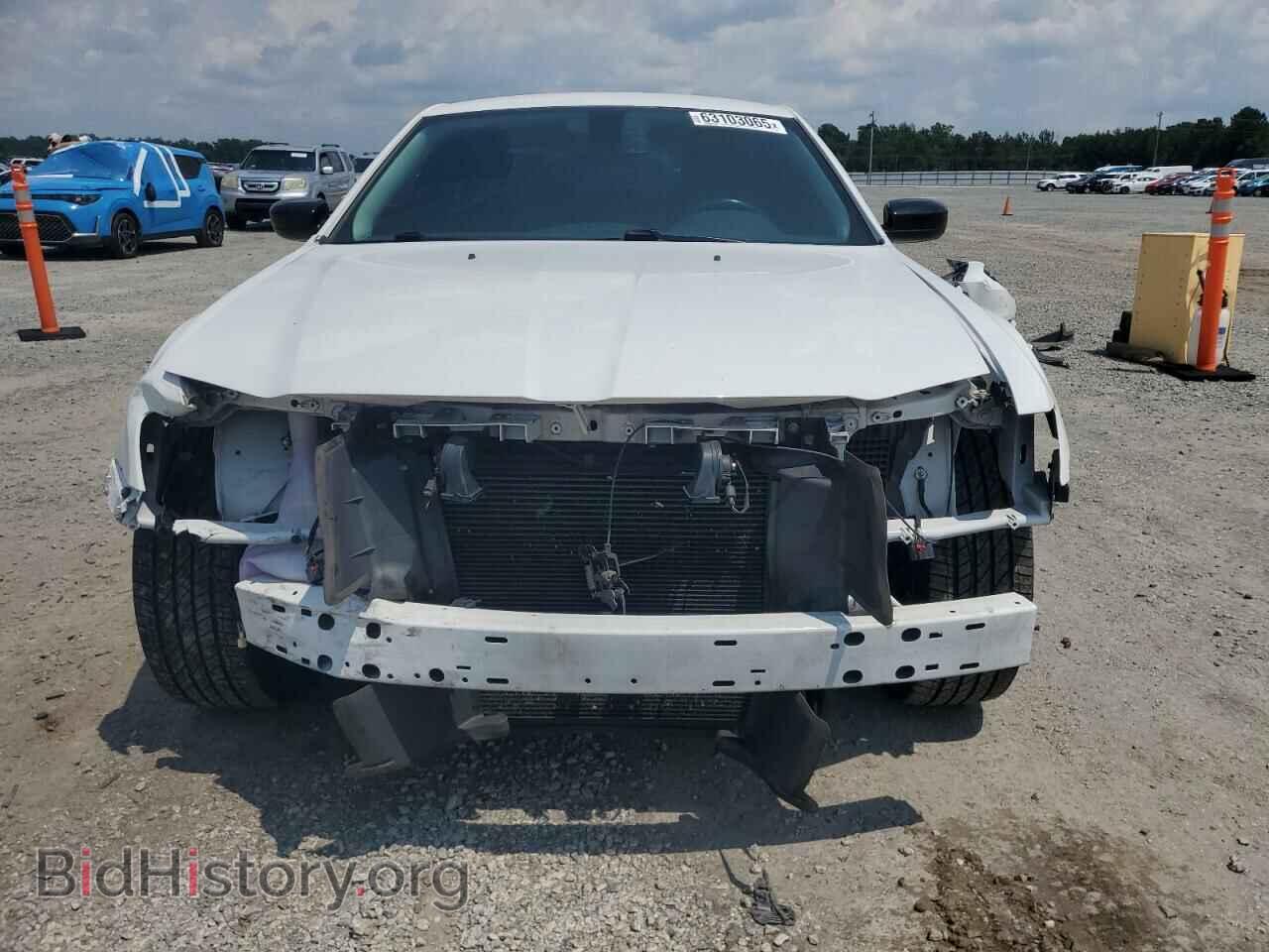 2019 CHRYSLER 300 - VIN: 2C3CCAAG2KH613438 - Фото 5