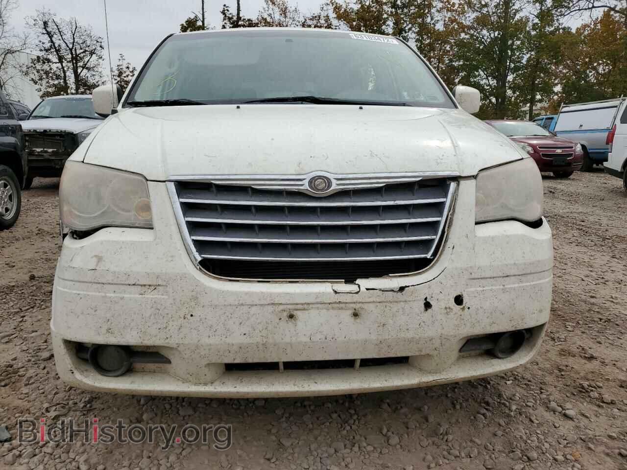 2008 CHRYSLER MINIVAN - VIN: 2A8HR54P18R107694 - Фото 9
