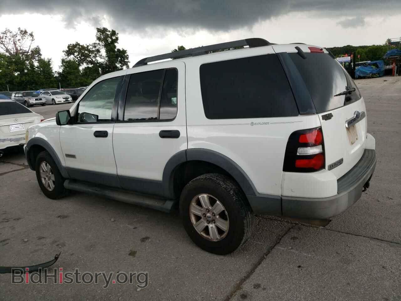 2006 FORD EXPLORER - VIN: 1FMEU73E06UB44767 - Фото 2