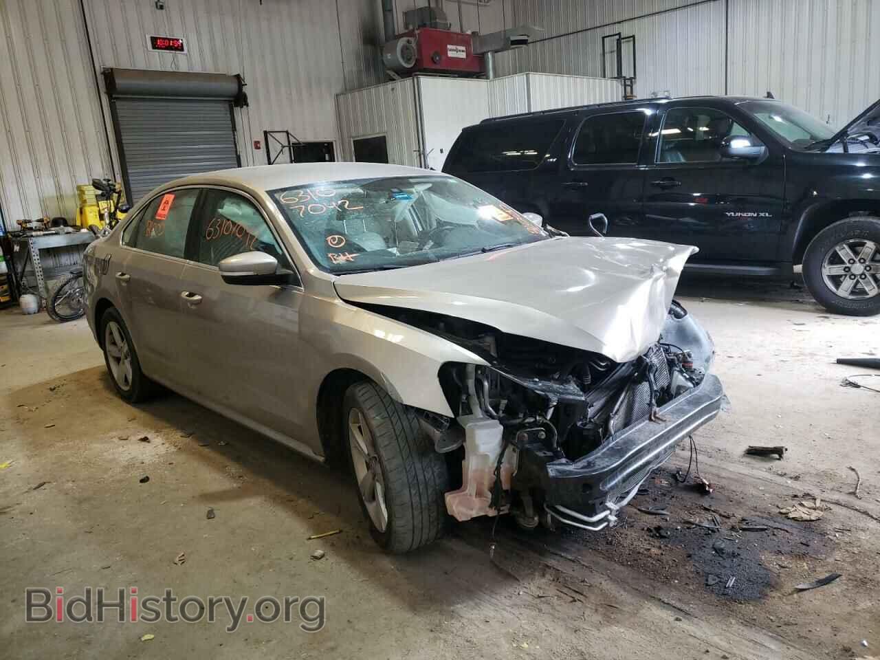 Фотография 1VWAT7A37FC076154 - VOLKSWAGEN PASSAT 2015