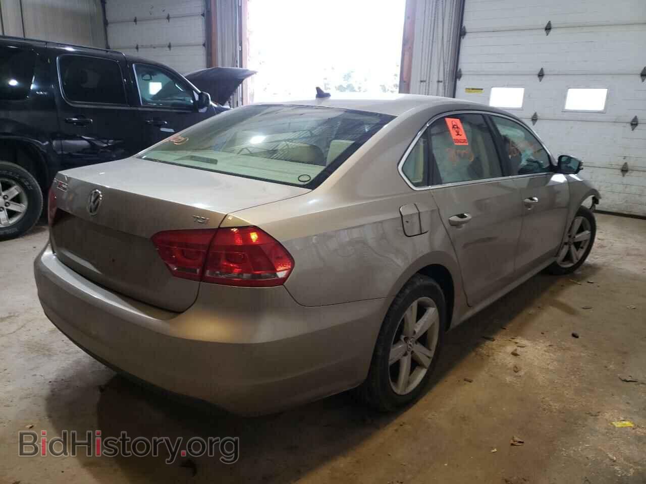 2015 VOLKSWAGEN PASSAT - VIN: 1VWAT7A37FC076154 - Фото 4