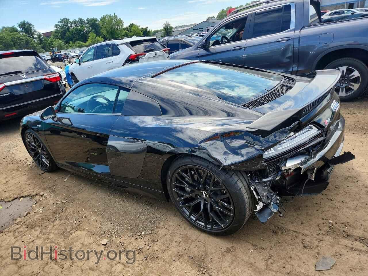 2018 AUDI R8 - VIN: WUAKBAFX8J7901285 - Фото 2