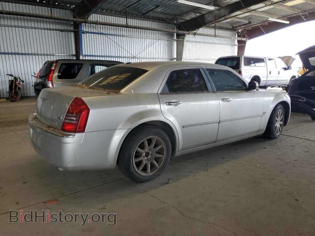 2007 CHRYSLER 300 - VIN: 2C3KA63H07H848710 - Фото 3