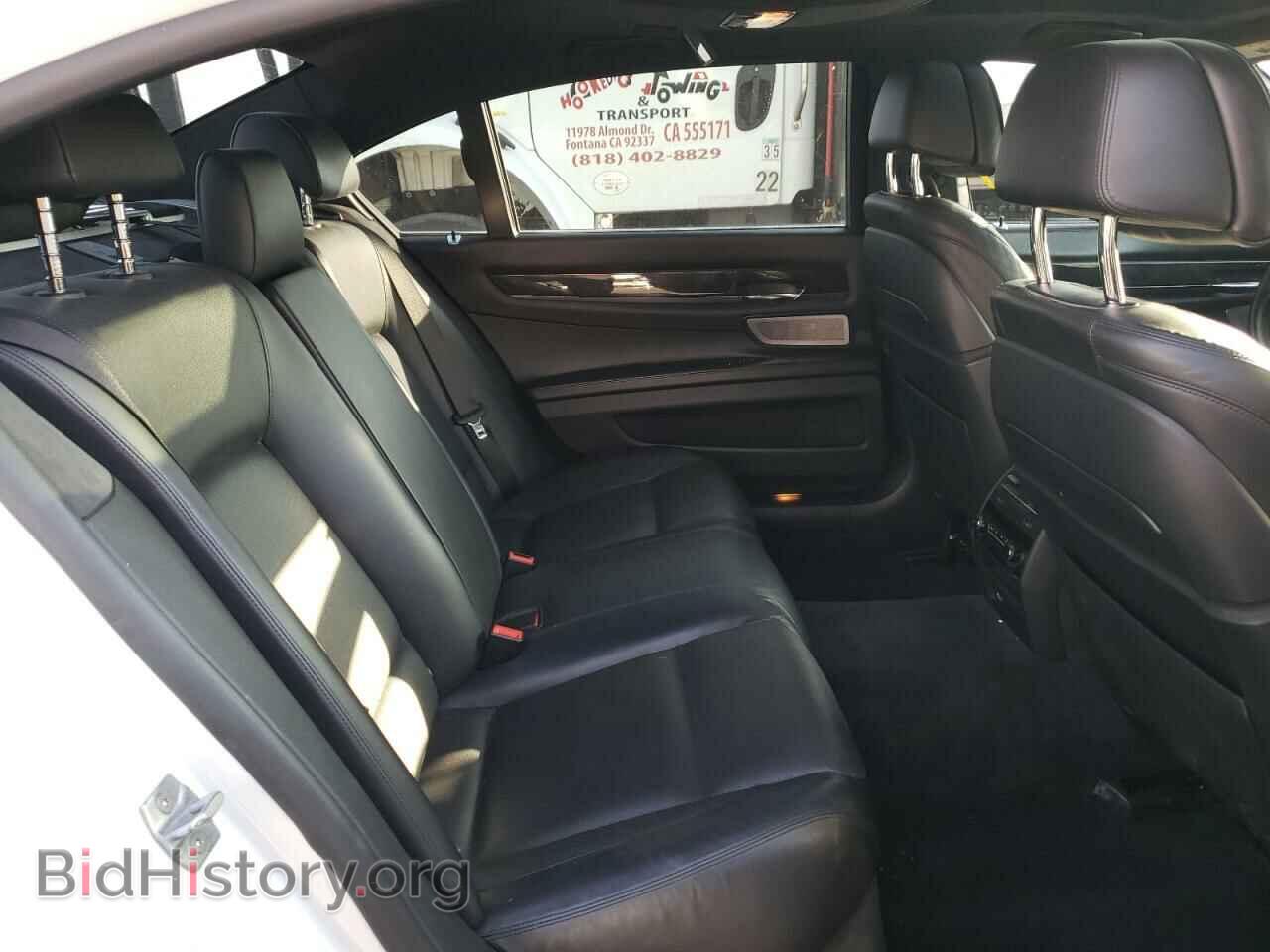 2015 BMW 7 SERIES - VIN: WBAYE8C59FD781013 - Фото 6