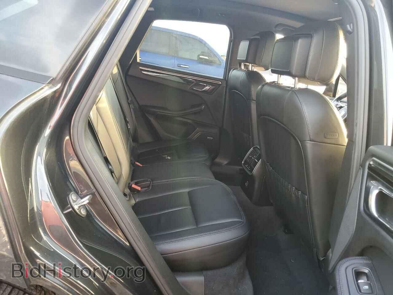 2017 PORSCHE MACAN - VIN: WP1AA2A55HLB82021 - Photo 11