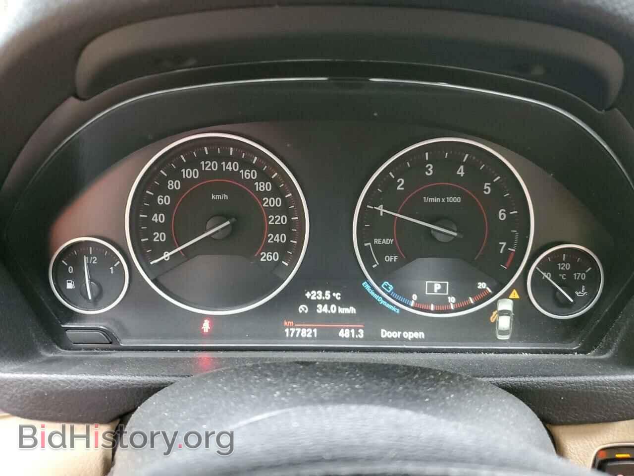 2016 BMW 3 SERIES - VIN: WBA8E3G5XGNU00732 - Фото 9
