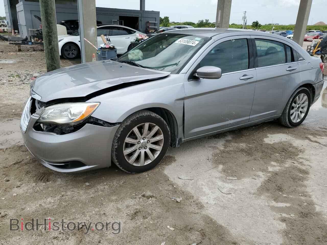 Фотография 1C3CCBBB3DN653076 - CHRYSLER 200 2013