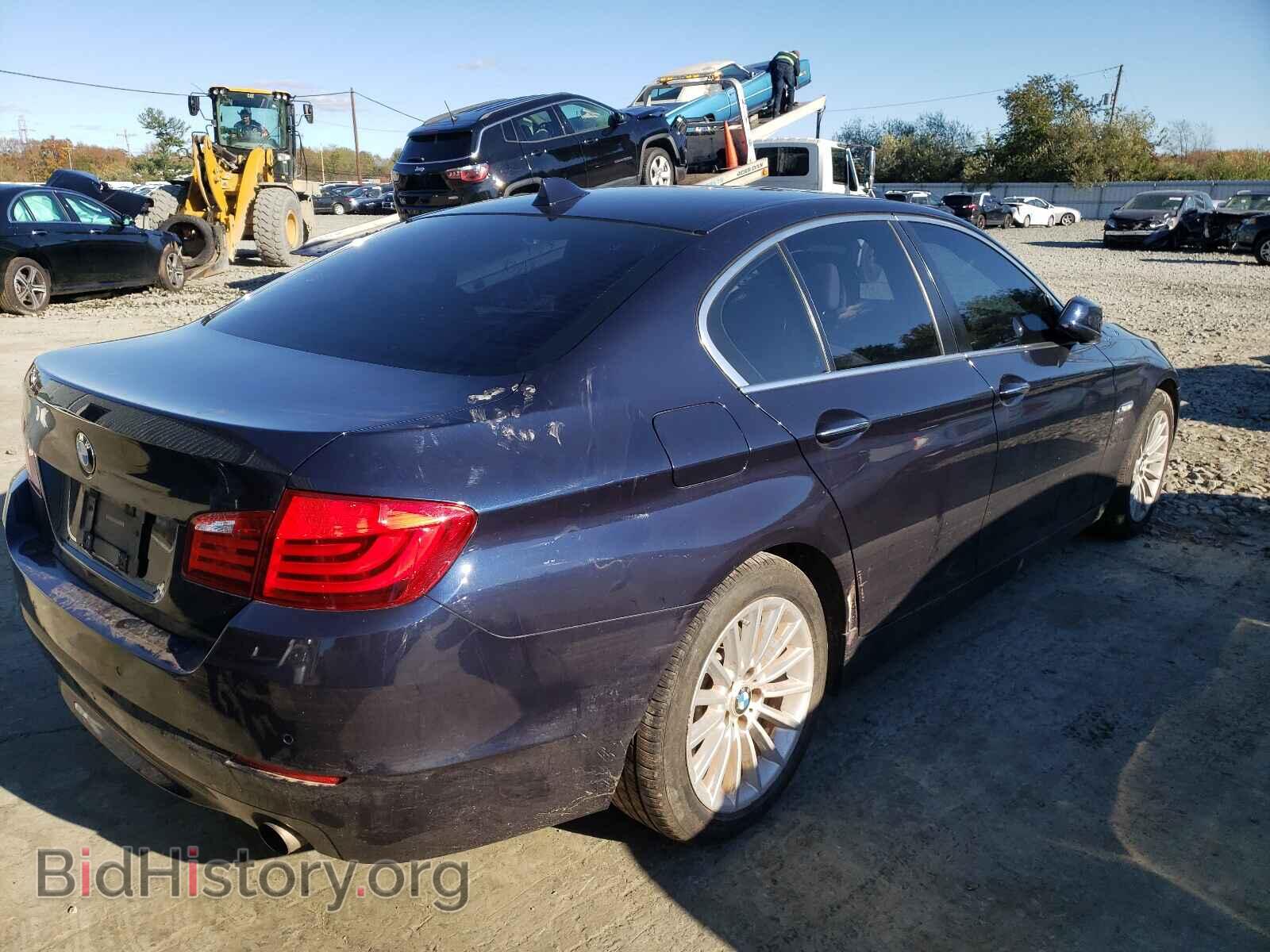 2011 BMW 5 SERIES - VIN: WBAFU7C54BC876468 - Фото 4