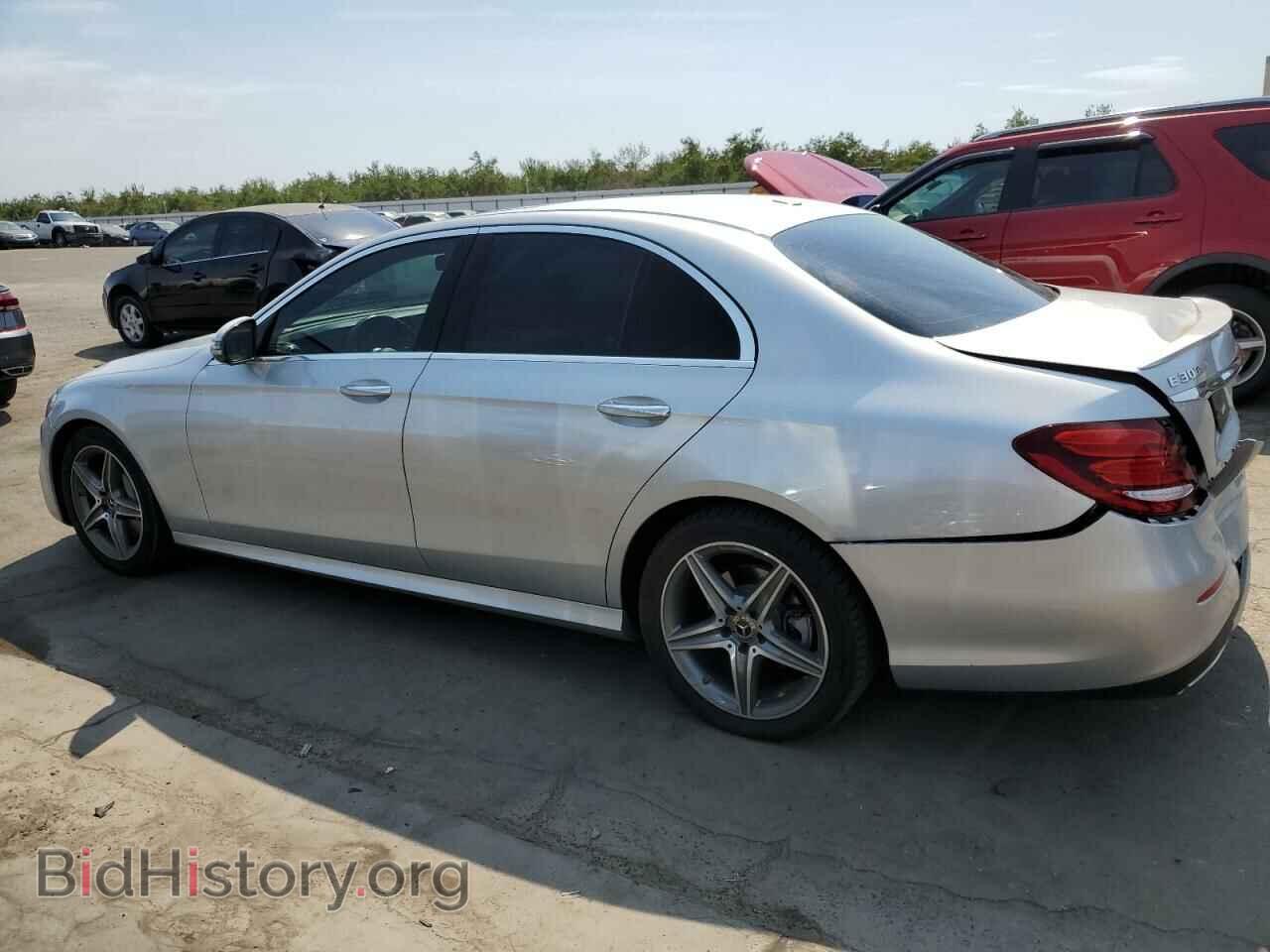 2019 MERCEDES-BENZ E-CLASS - VIN: WDDZF4JB3KA594020 - Фото 2