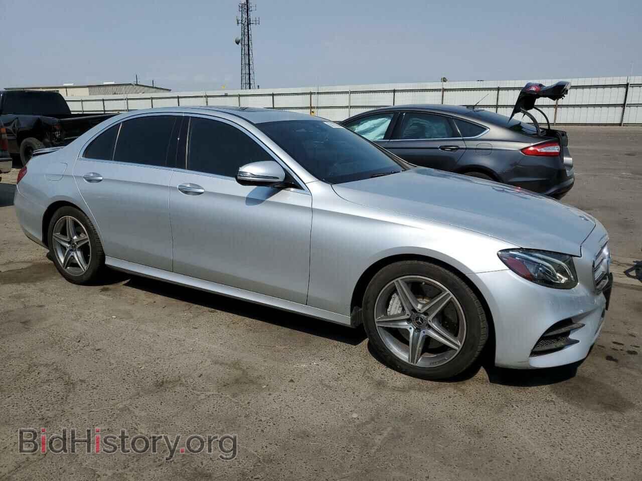 2019 MERCEDES-BENZ E-CLASS - VIN: WDDZF4JB3KA594020 - Фото 4