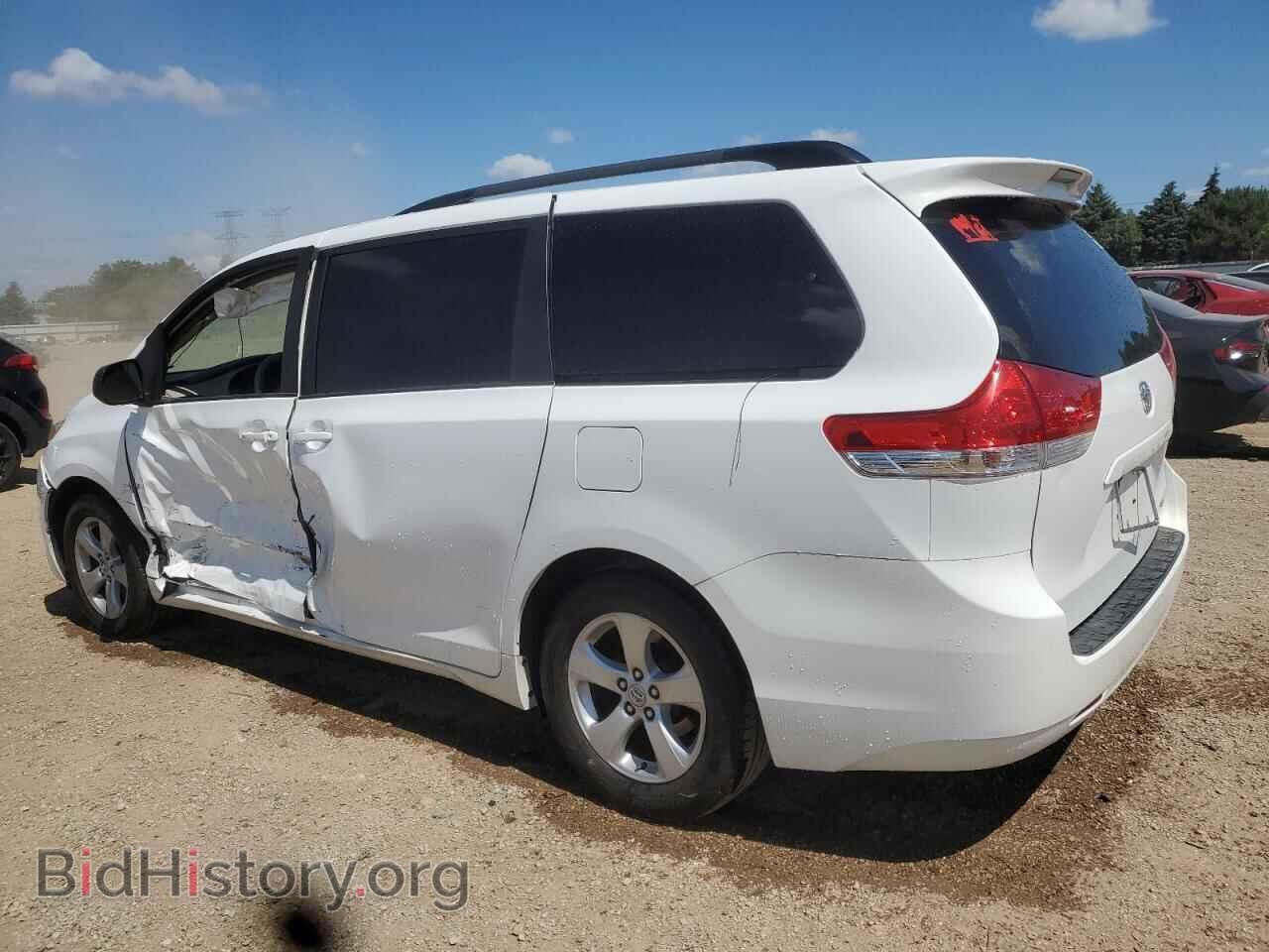 2014 TOYOTA All Models - VIN: 5TDKK3DC4ES411981 - Фото 2