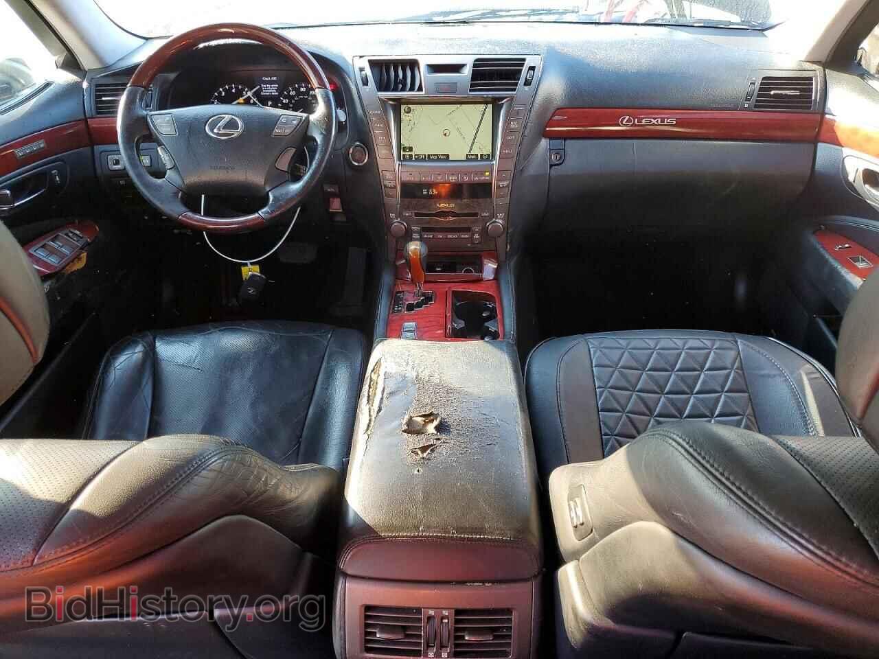 2007 LEXUS LS460 - VIN: JTHBL46F375041348 - Photo 8