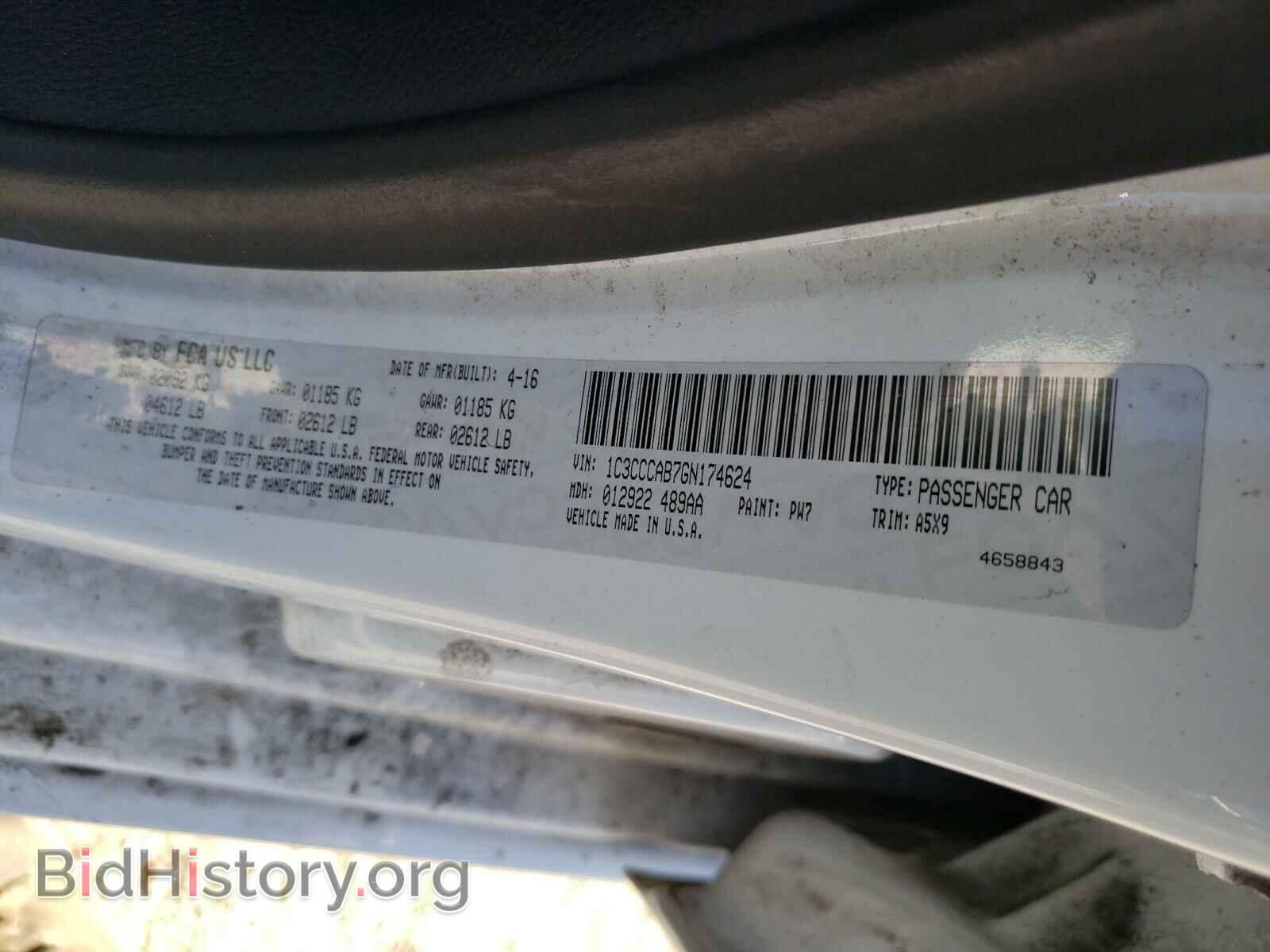 2016 CHRYSLER 200 - VIN: 1C3CCCAB7GN174624 - Photo 10