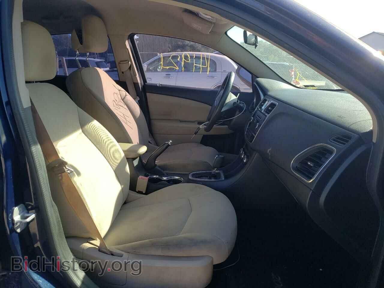 2014 CHRYSLER 200 - VIN: 1C3CCBAB2EN175817 - Фото 5