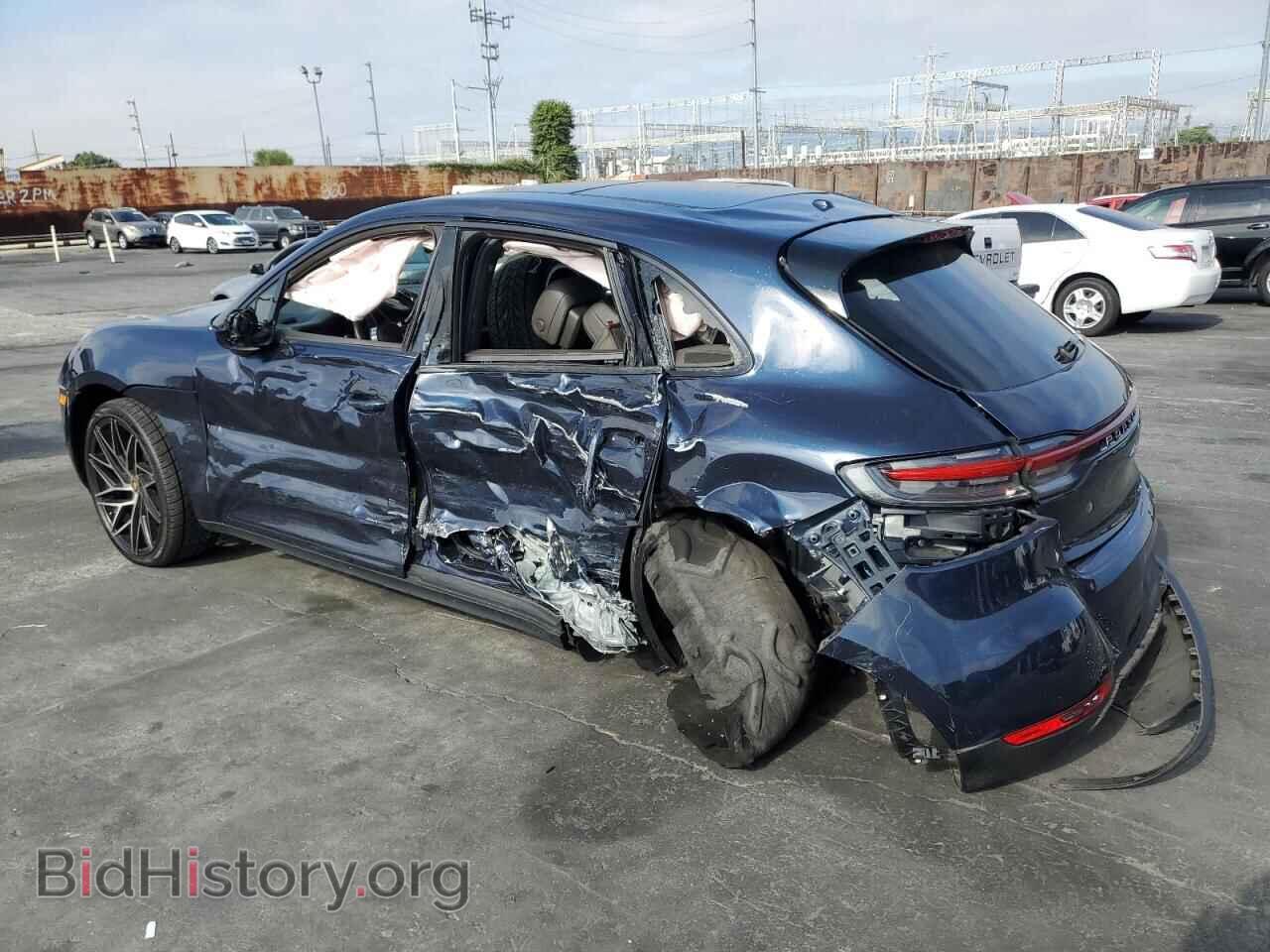 2020 PORSCHE MACAN - VIN: WP1AA2A54LLB10980 - Photo 2