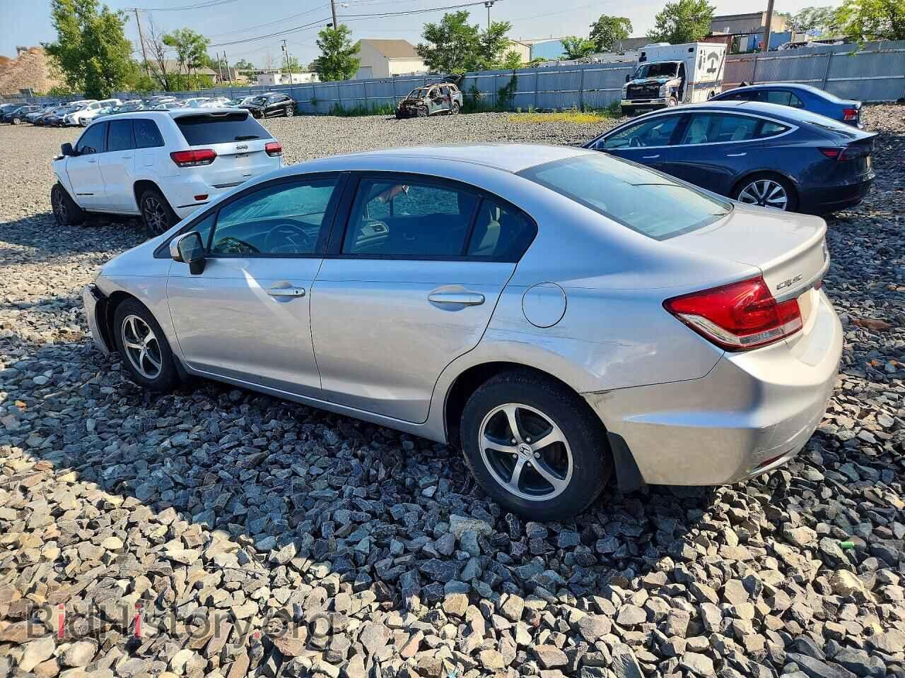 2015 HONDA CIVIC - VIN: 19XFB2F76FE210624 - Фото 2