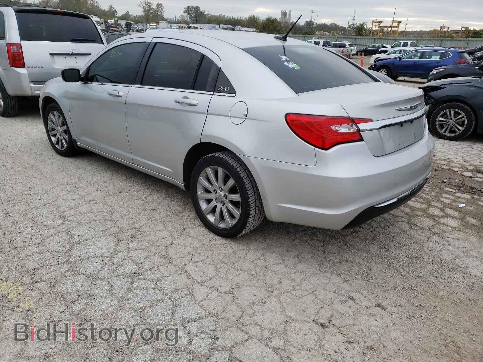 2012 CHRYSLER 200 - VIN: 1C3CCBBB3CN100250 - Фото 3