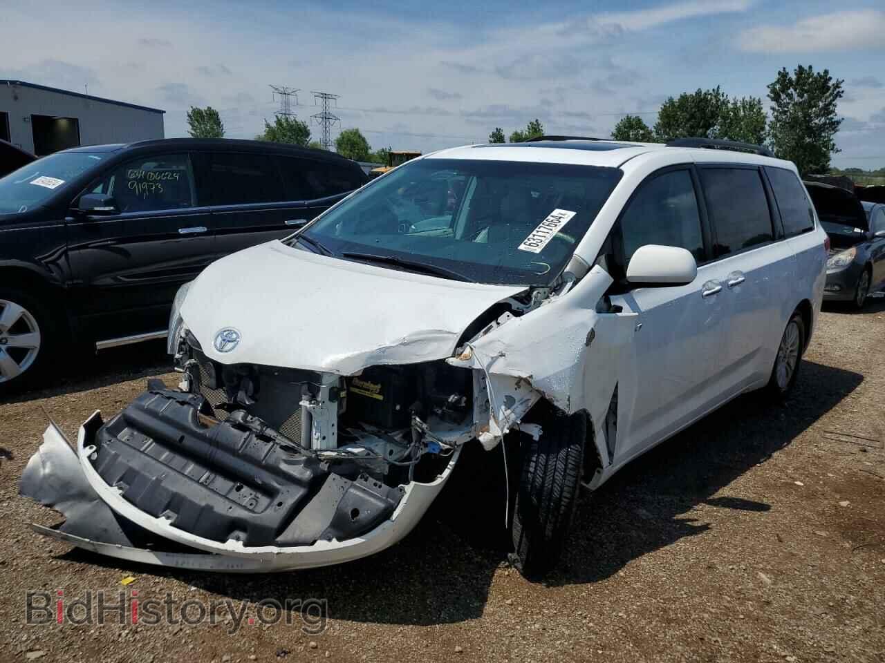 Photo 5TDYK3DC7CS225567 - TOYOTA All Models 2012