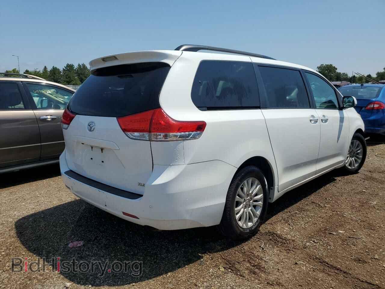2012 TOYOTA All Models - VIN: 5TDYK3DC7CS225567 - Фото 3