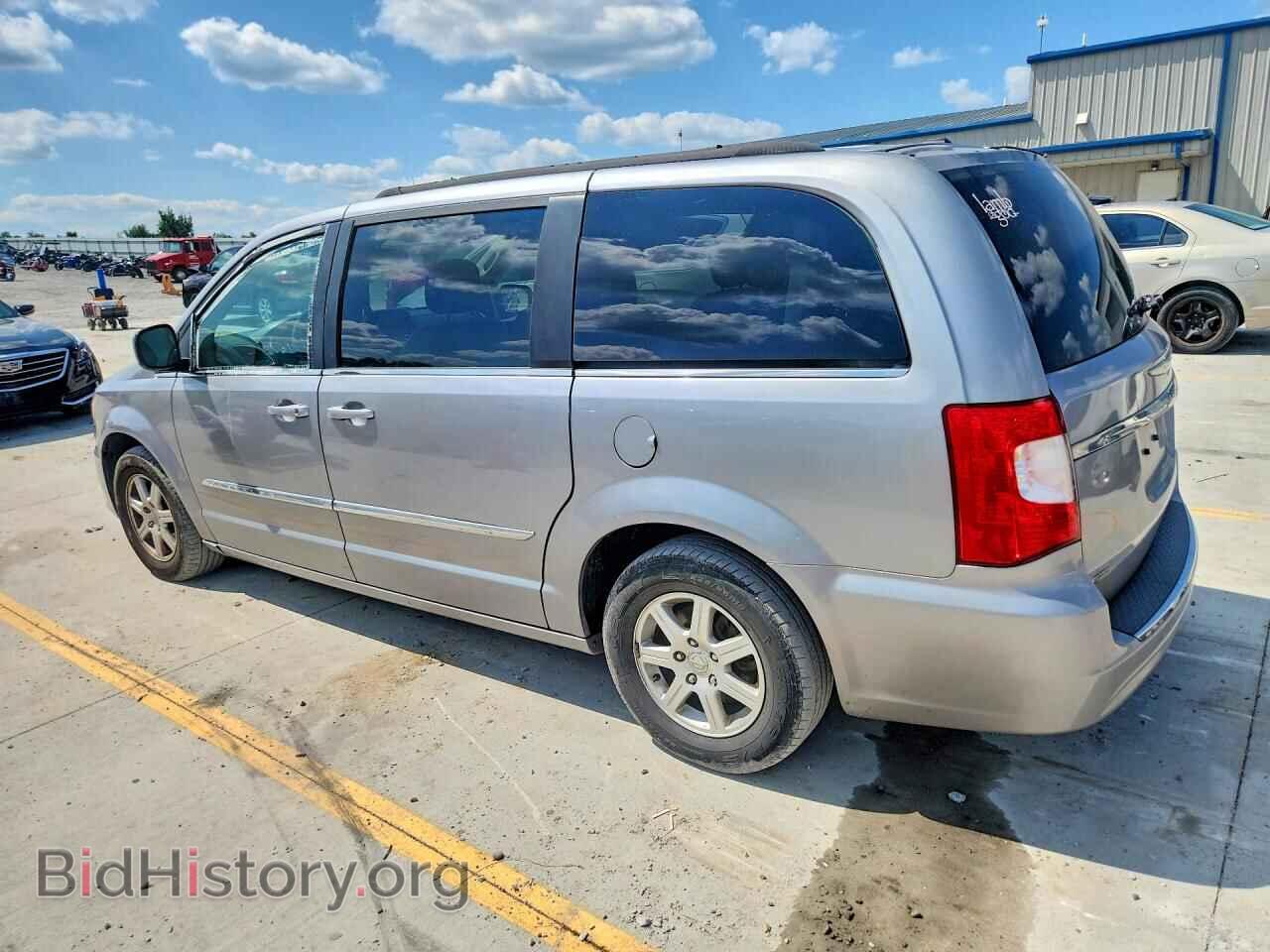 2013 CHRYSLER MINIVAN - VIN: 2C4RC1BG7DR577943 - Photo 2