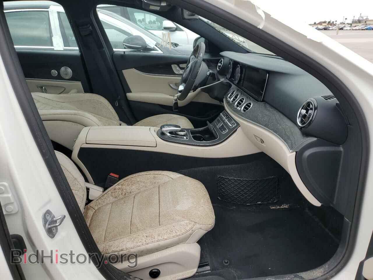 2018 MERCEDES-BENZ E-CLASS - VIN: WDDZF4JB3JA370101 - Фото 5