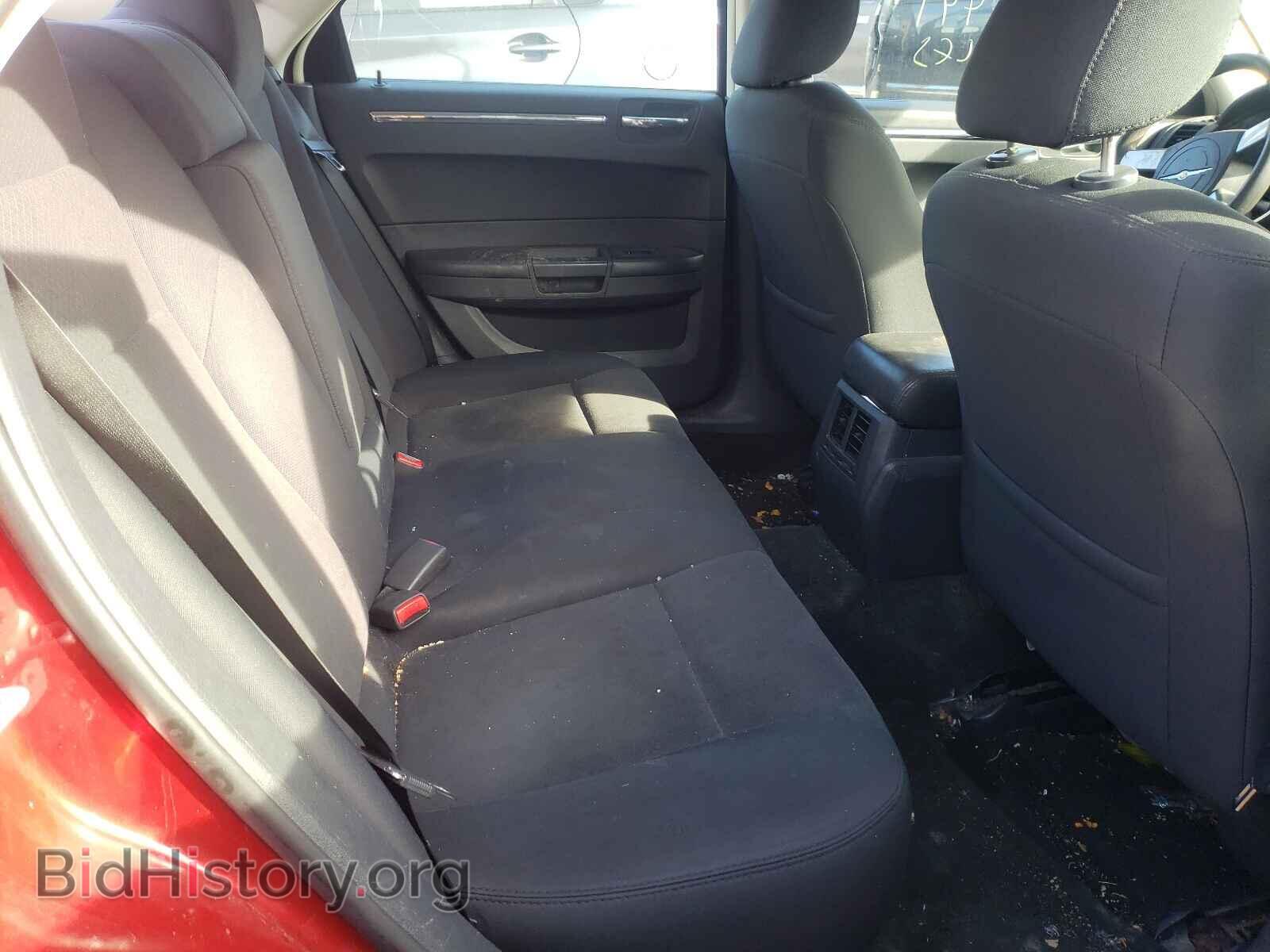 2010 CHRYSLER 300 - VIN: 2C3CA4CD3AH114964 - Фото 6