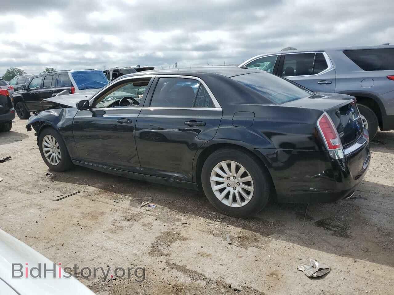 2013 CHRYSLER 300 - VIN: 2C3CCAAGXDH527765 - Фото 2