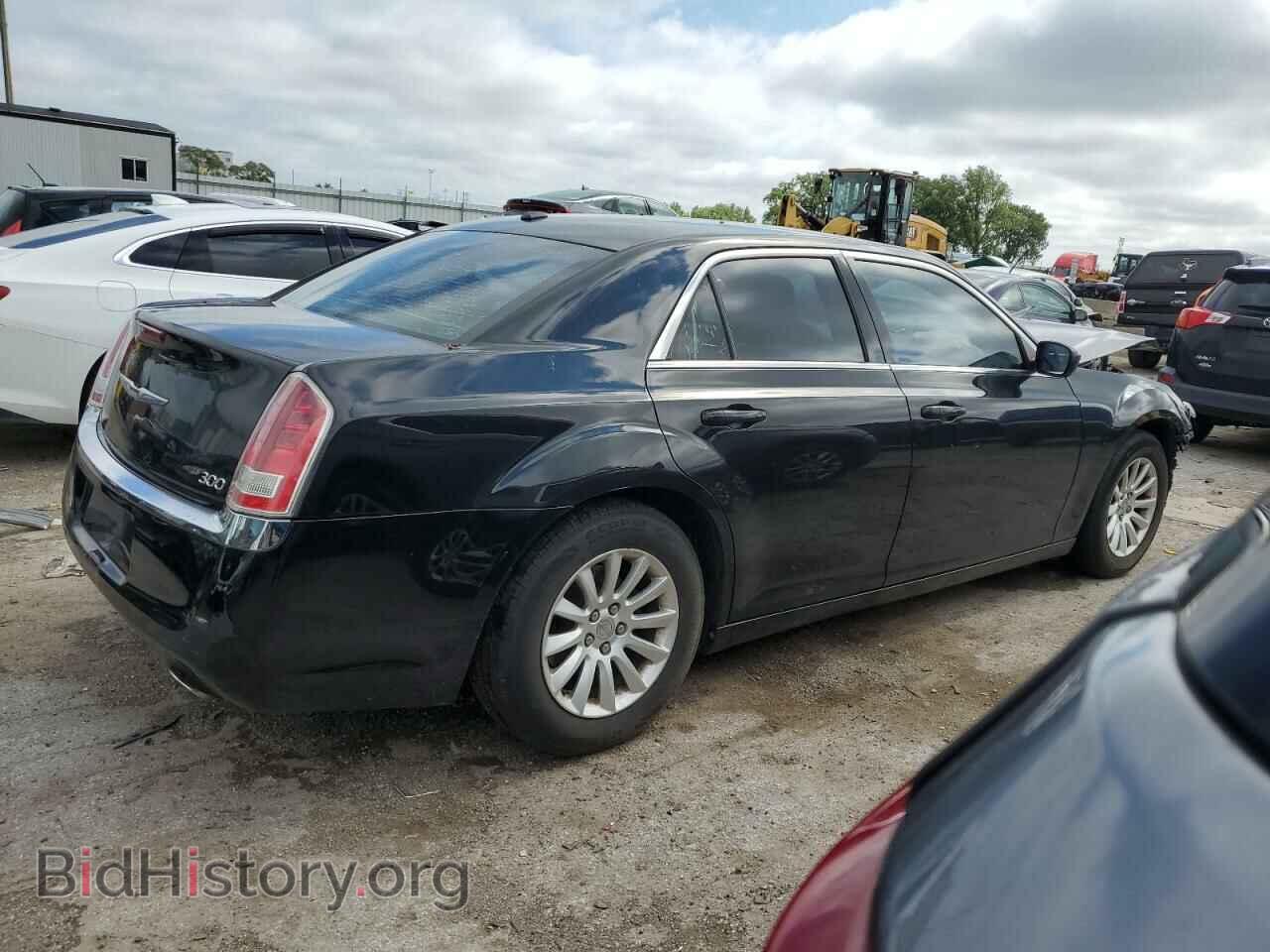 2013 CHRYSLER 300 - VIN: 2C3CCAAGXDH527765 - Фото 3