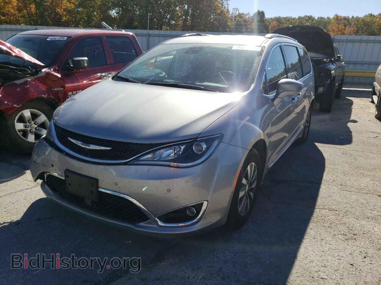 2020 CHRYSLER PACIFICA - VIN: 2C4RC1EG6LR273061 - Photo 2