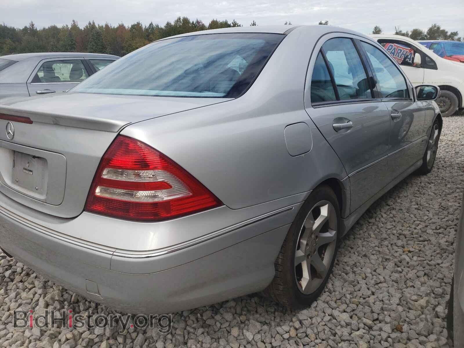 2007 MERCEDES-BENZ C-CLASS - VIN: WDBRF52H27F850272 - Фото 4