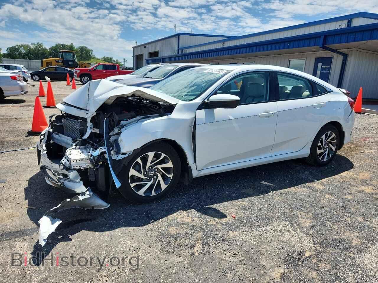 Photo 19XFC2F75GE063520 - HONDA CIVIC 2016