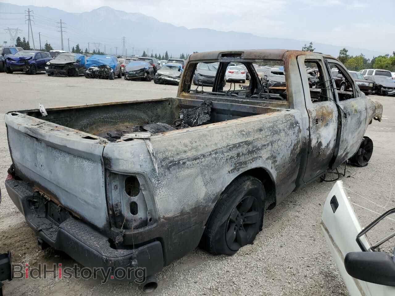 2017 RAM 1500 - VIN: 1C6RR6FG6HS603904 - Фото 3