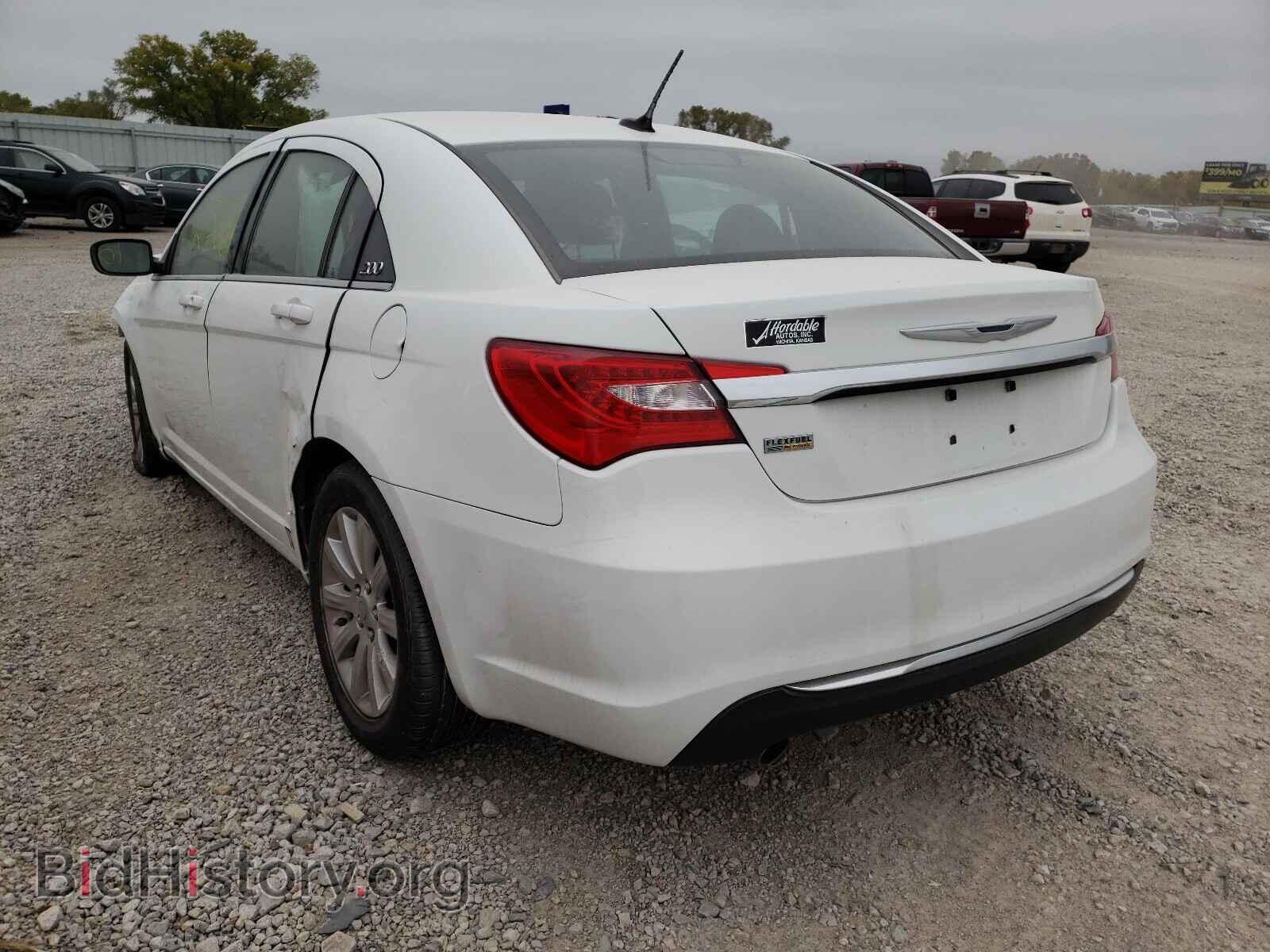 2013 CHRYSLER 200 - VIN: 1C3CCBBG7DN527475 - Фото 3