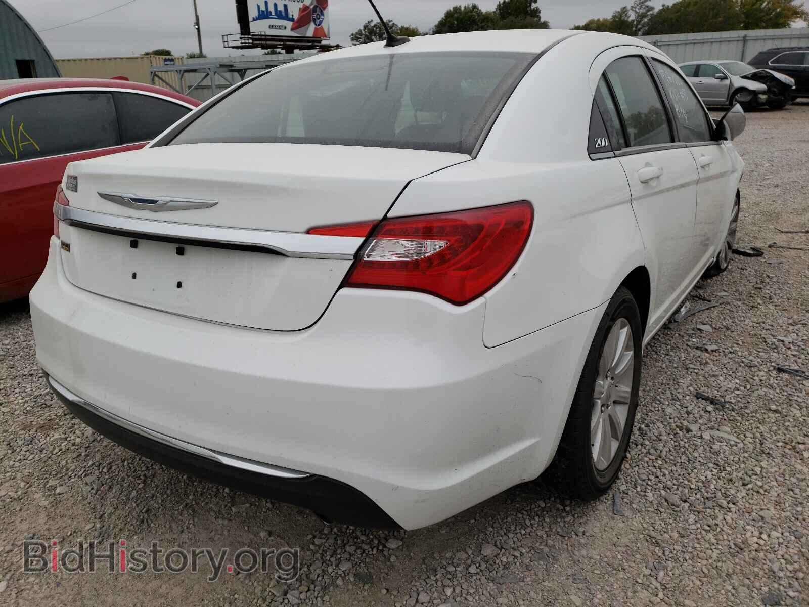 2013 CHRYSLER 200 - VIN: 1C3CCBBG7DN527475 - Фото 4