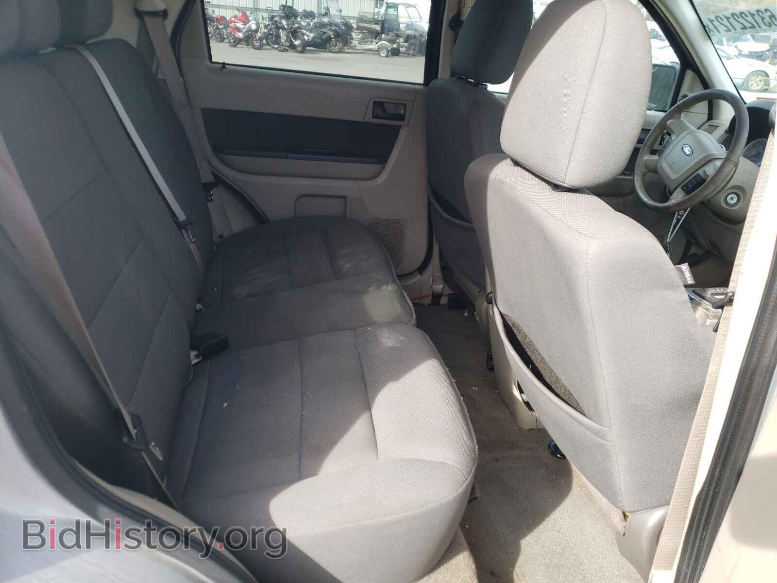 2010 FORD ESCAPE - VIN: 1FMCU0D78AKB11406 - Фото 6