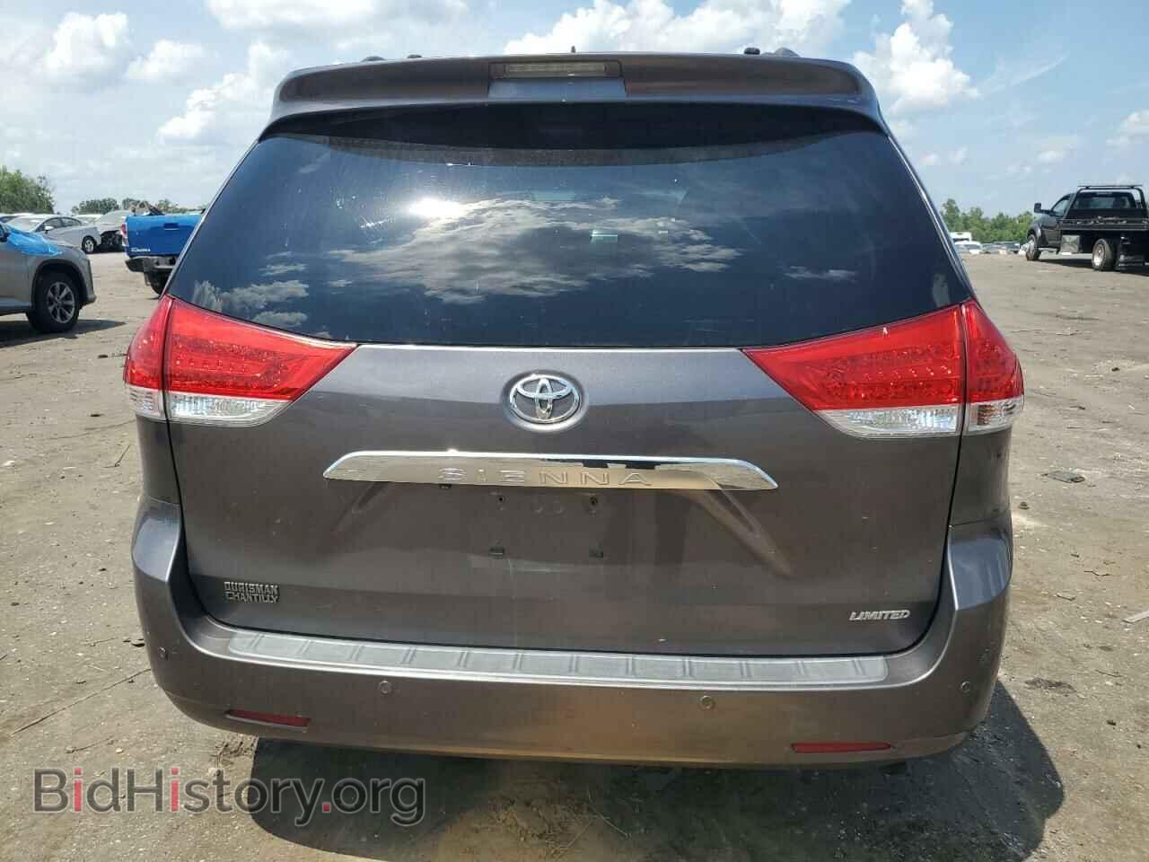 2011 TOYOTA All Models - VIN: 5TDYK3DC4BS022831 - Фото 6