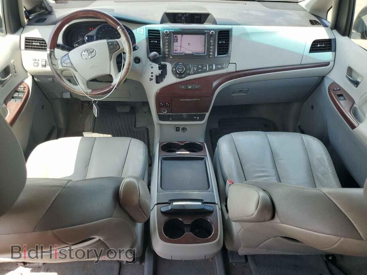2011 TOYOTA All Models - VIN: 5TDYK3DC4BS022831 - Фото 8